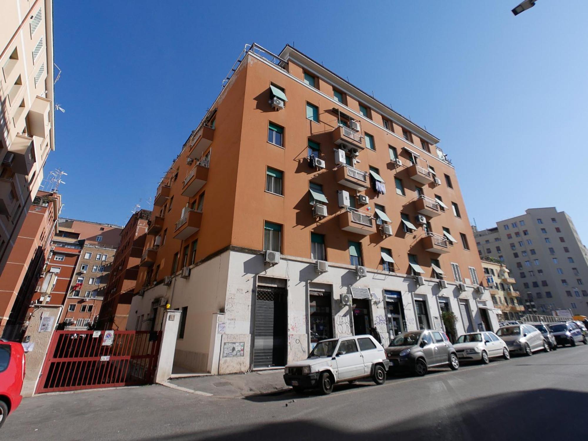 Chic Modern 2-Bedroom Near Metro Rome Buitenkant foto